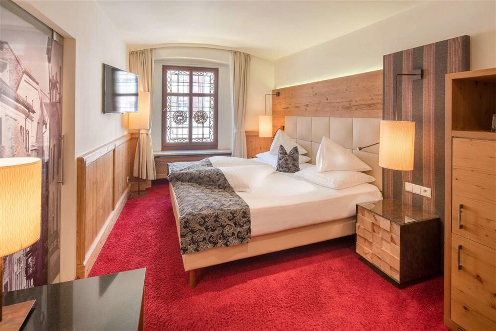 Foto de una habitación de Best Western Plus Hotel Goldener Adler