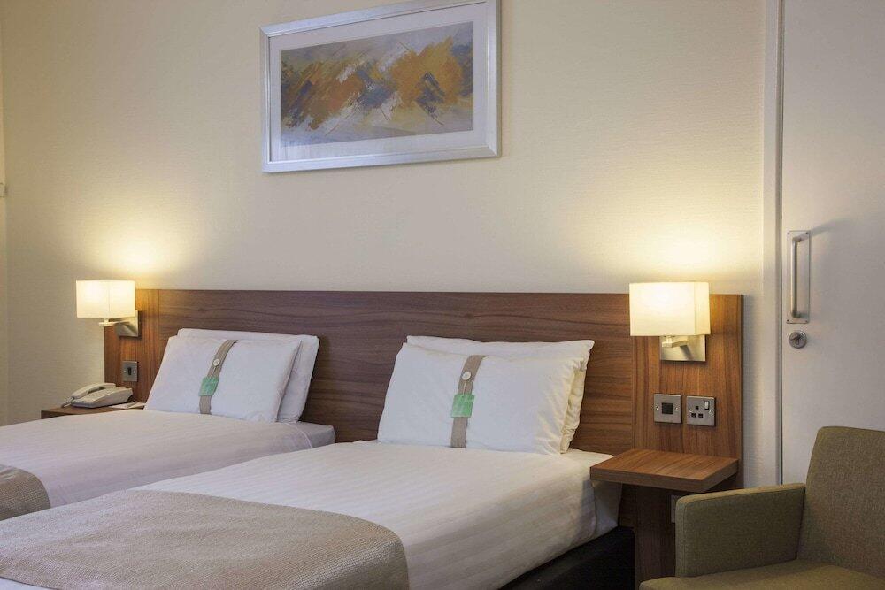 Foto de una habitación de Holiday Inn Colchester, an IHG Hotel