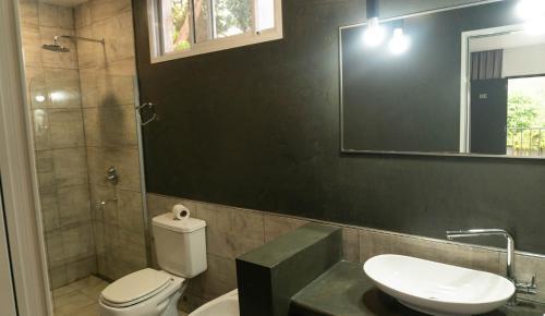 Foto del baño de Hotel Oaky
