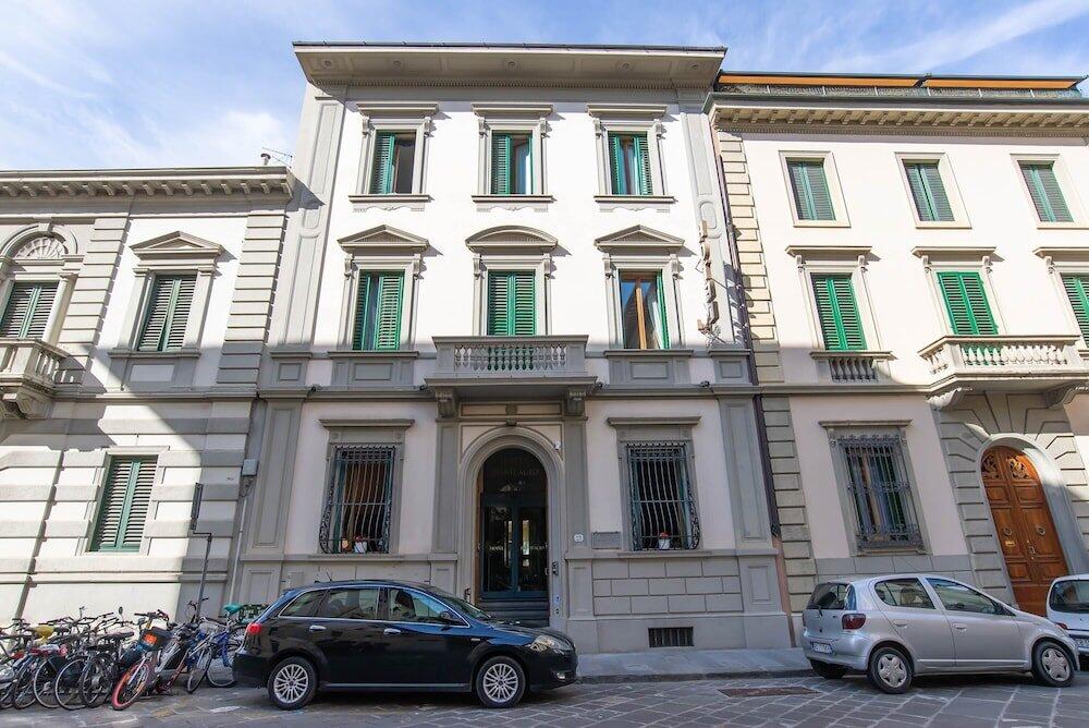 Foto del exterior de Hotel Bonifacio