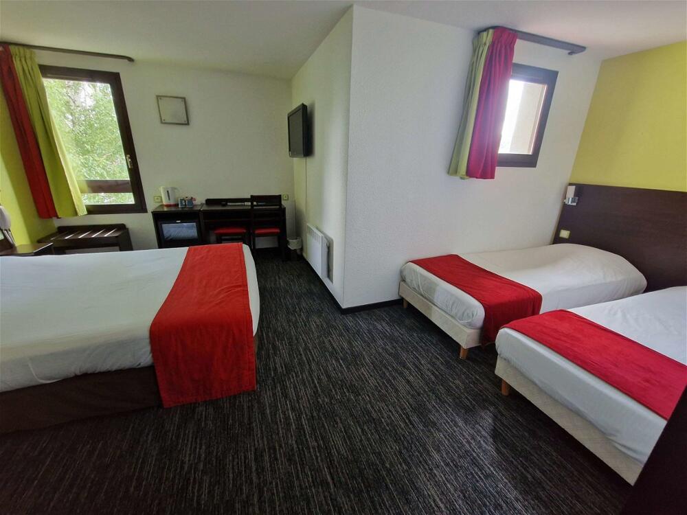 Foto de una habitación de Kyriad Montluçon - Saint Victor