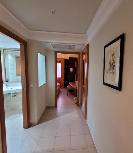 Foto de una habitación de Hôtel Tiba