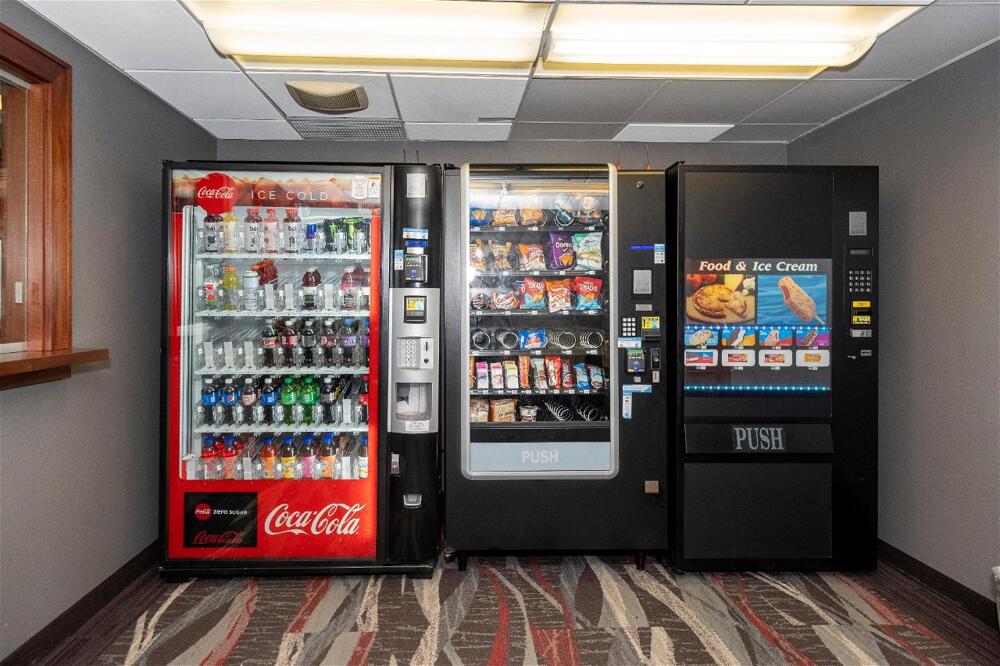 Foto de los servicios de Hotel Red Roof Inn &amp;amp; Suites Wilmington – New Castle