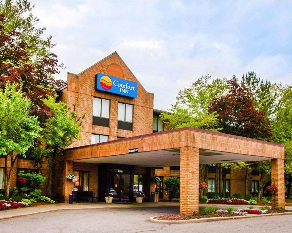 Foto del exterior de Hotel Comfort Inn Livonia