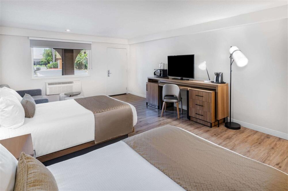 Foto de una habitación de Hotel Wyndham Garden San Diego