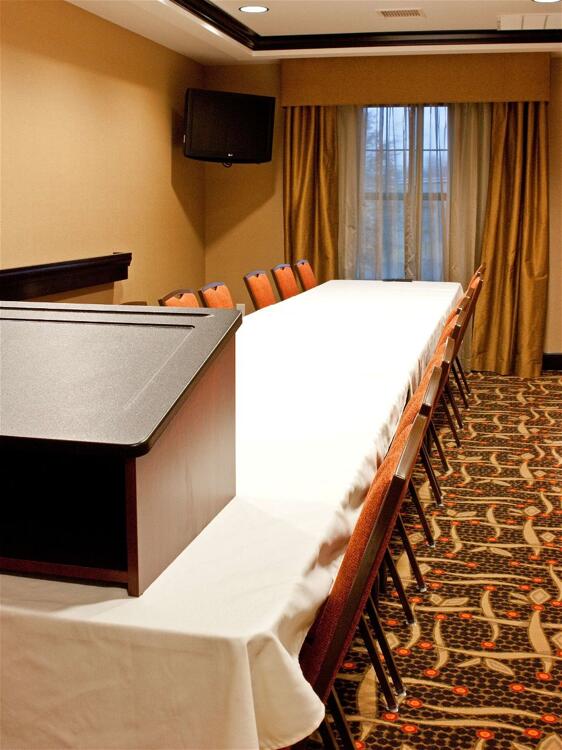 Room – Hotel Hampton Inn Oxford/Miami University Area