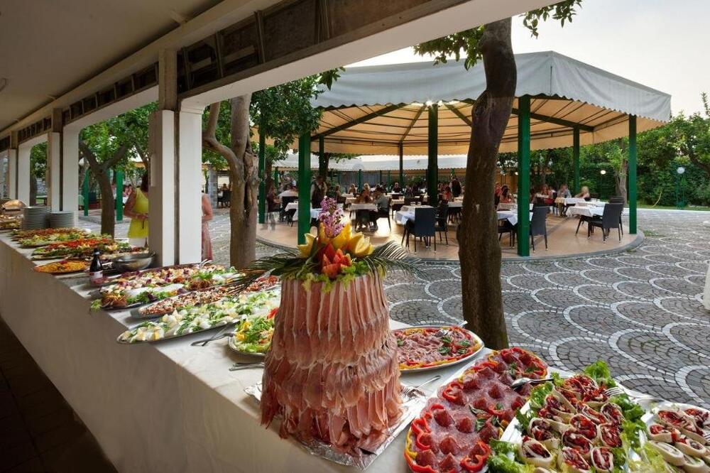 Foto de restauración de Grand Hotel Parco del Sole