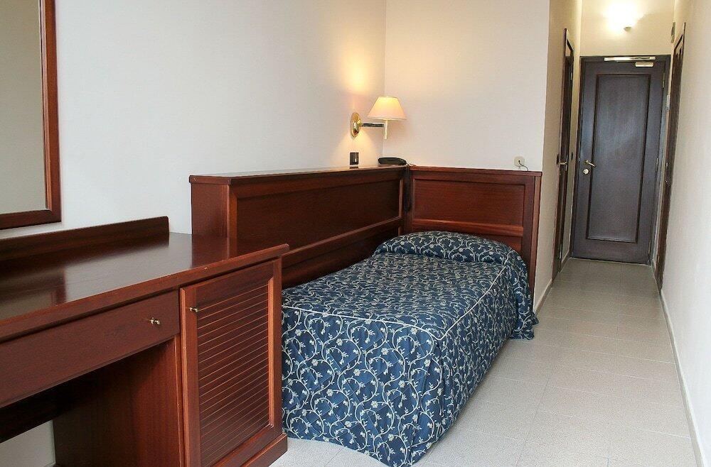 Foto de una habitación de Hotel Mediterraneo