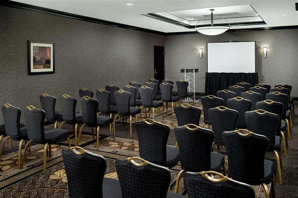 Foto general de Hotel Hilton Charlotte University Place