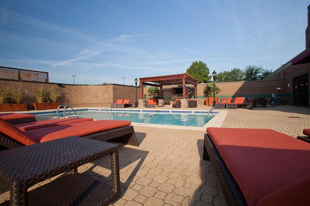 Foto de los servicios de Hotel Hilton Charlotte University Place