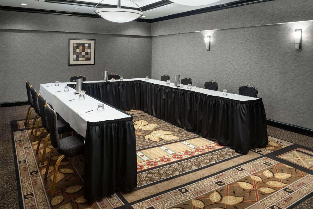 Foto general de Hotel Hilton Charlotte University Place