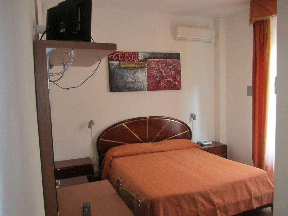 Photo – Hotel Verdi