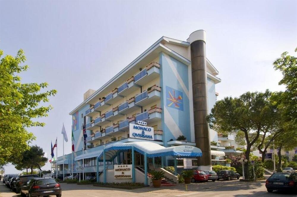 Foto del exterior de Hotel Monaco &amp;amp; Quisisana