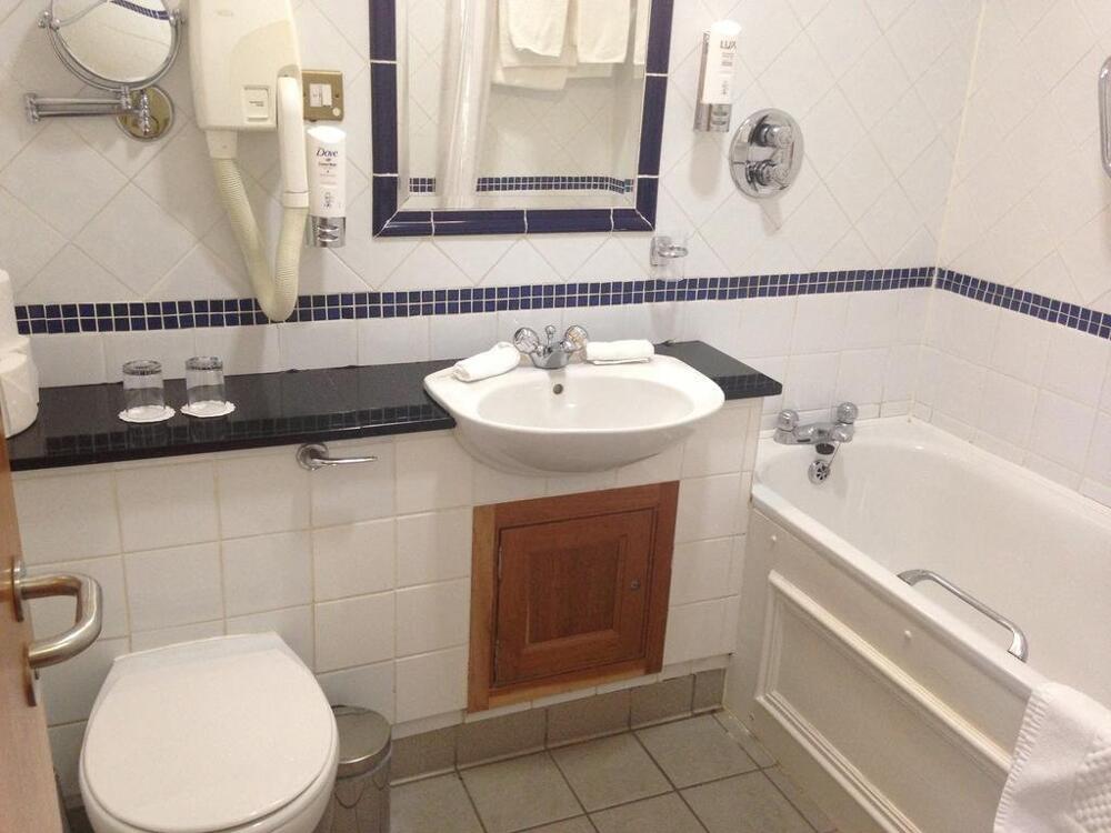 Foto del baño de Hotel Kilford Arms