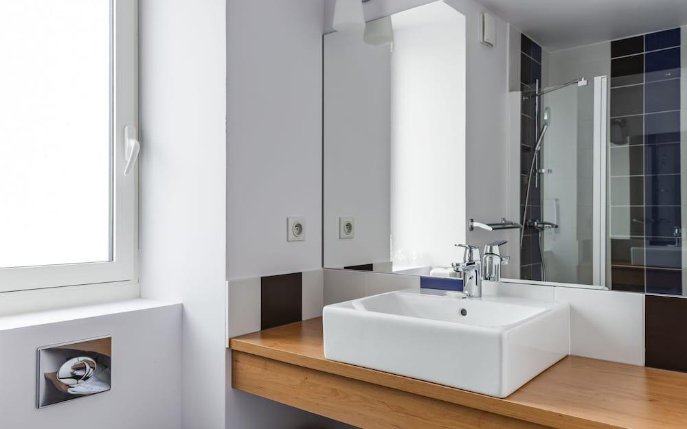 Foto del baño de Brit Hotel De Paris