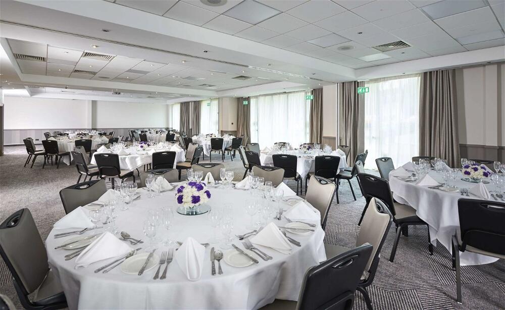 Foto de restauración de Hotel DoubleTree by Hilton Bristol North