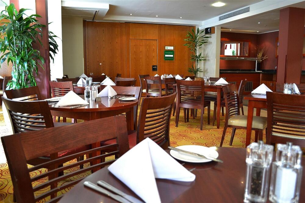 Foto general de Holiday Inn Northampton, an IHG Hotel