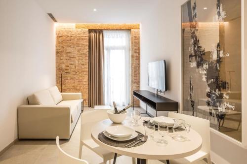 Foto de restauración de Apartamentos Mon Suites Benlliure