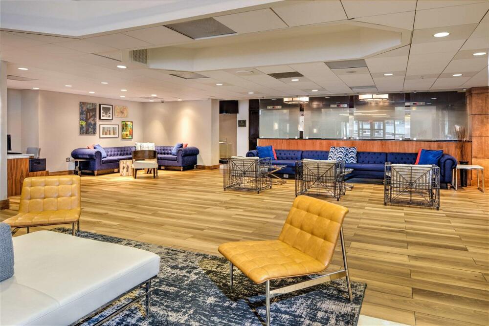 Foto de las zonas nobles de DoubleTree by Hilton Hotel &amp;amp; Suites Pittsburgh Downtown