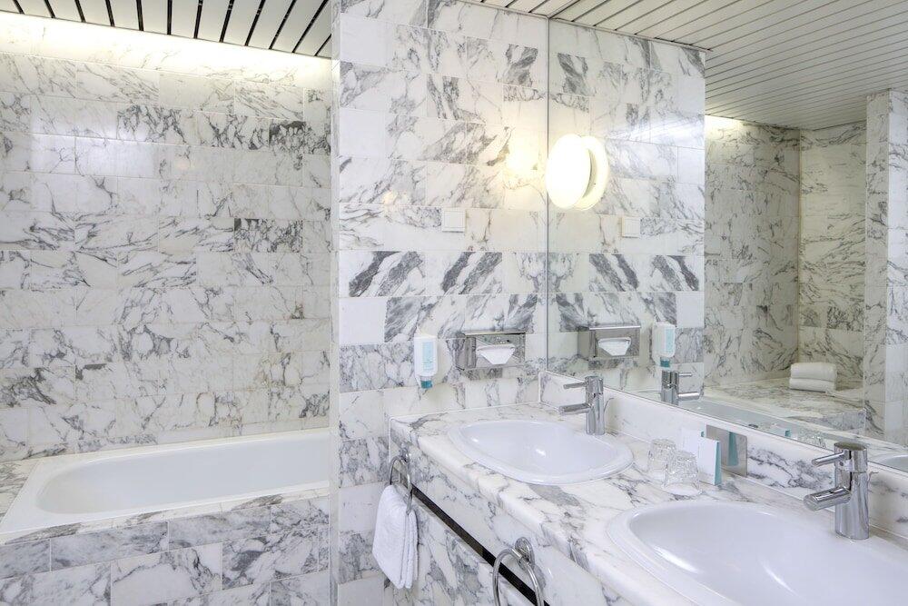 Foto del baño de Eventhotel Pyramide