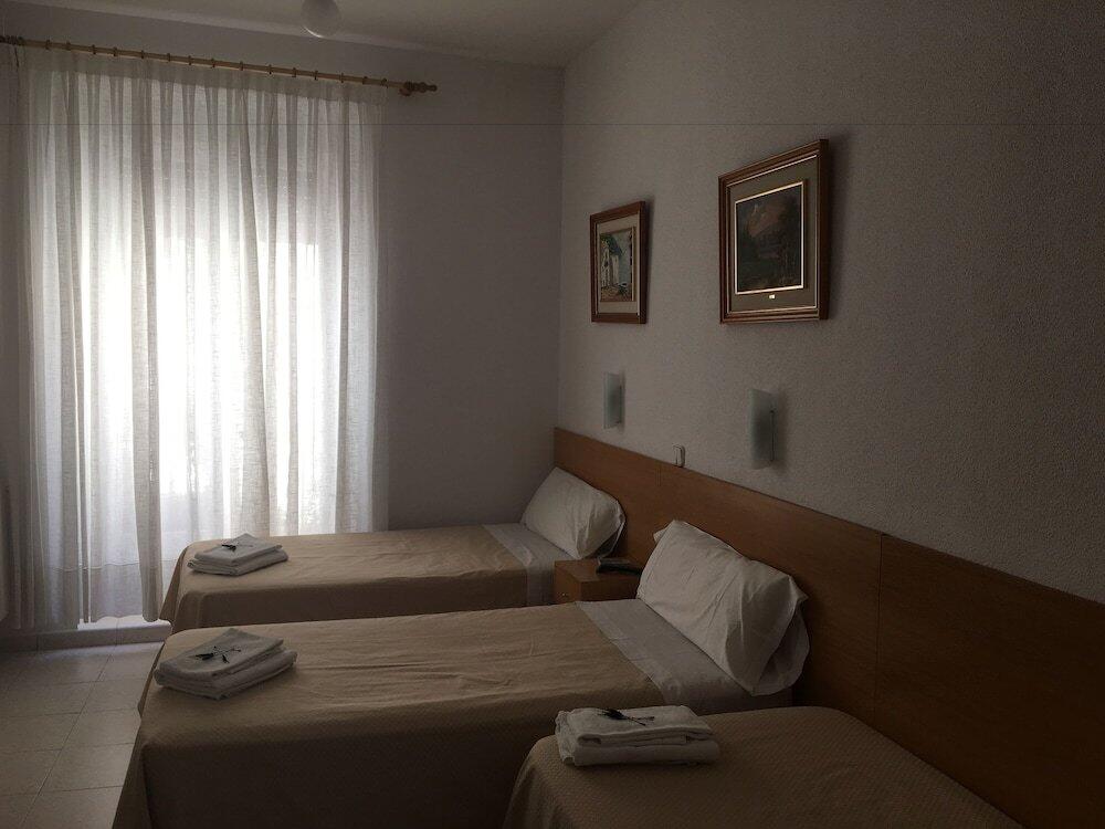 Foto de una habitación de Hostal R. Lido