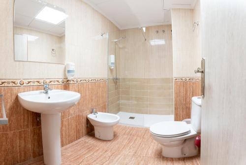 Foto del baño de Hostal Viñuela