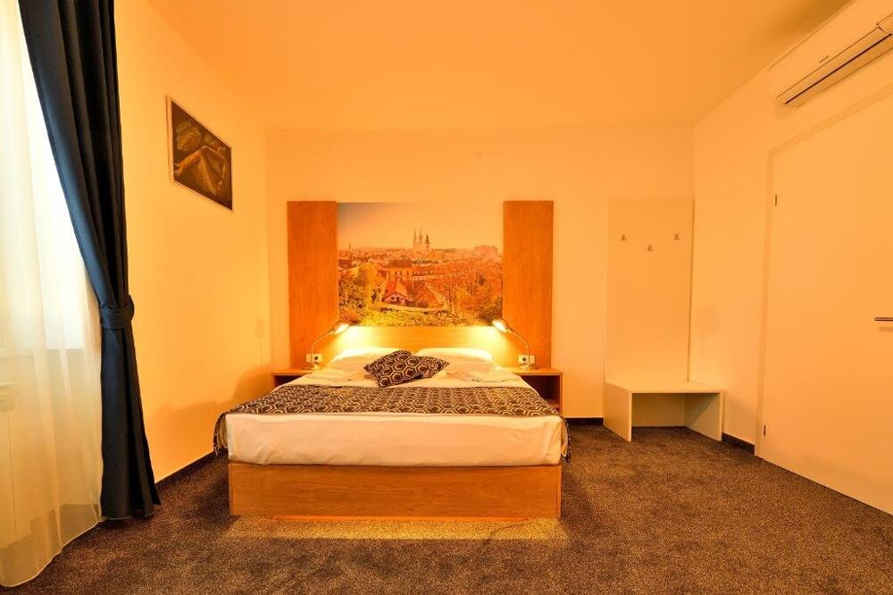 Foto de una habitación de Hotel Orient Zagreb