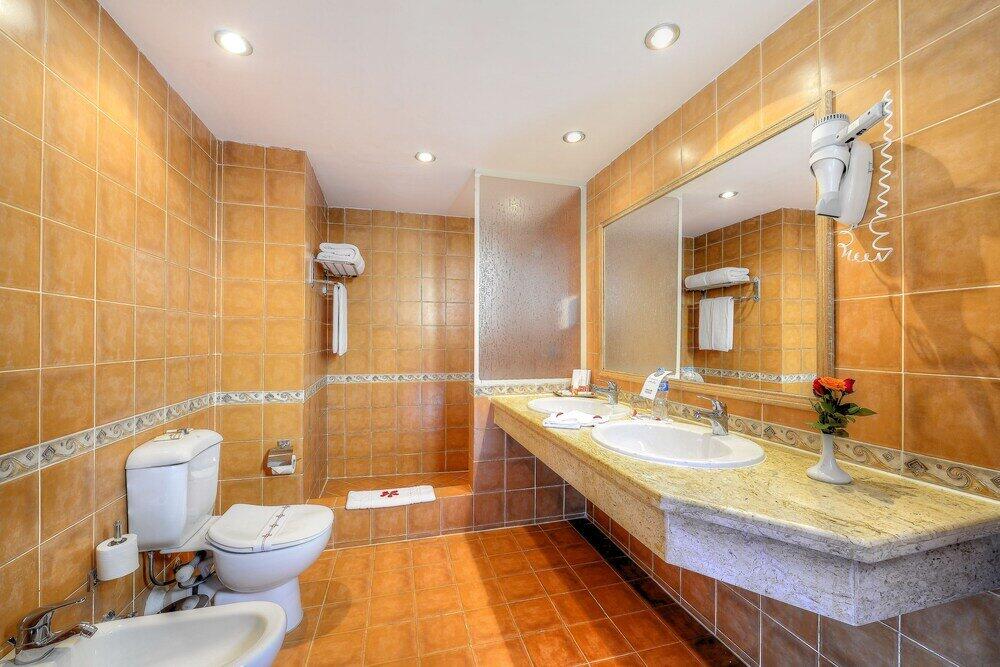 Foto del baño de Stella Di Mare Sea Club Hotel
