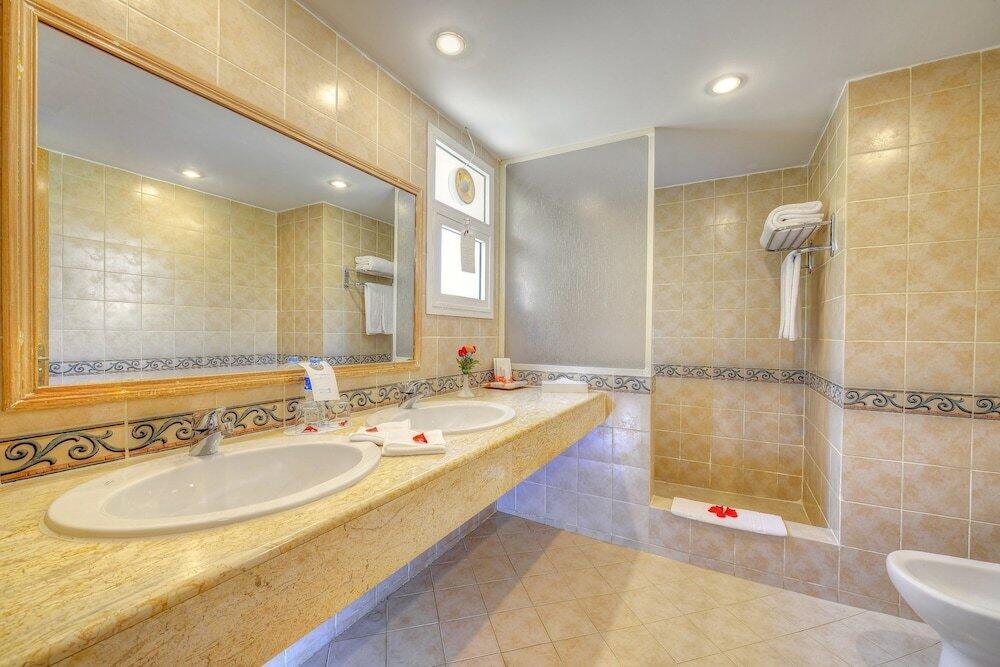 Foto del baño de Stella Di Mare Sea Club Hotel