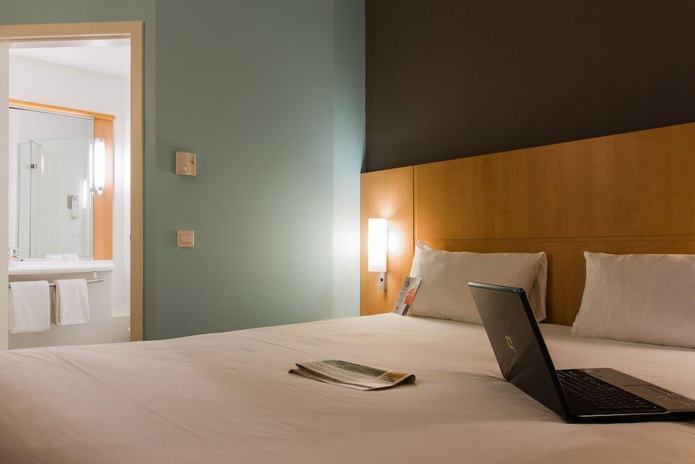 Foto de una habitación de Hotel ibis Lisboa Parque das Naçoes