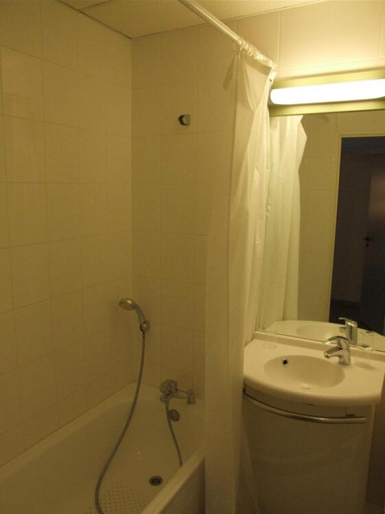 Foto general de Greet Hotel Evreux Centre - ex Ibis Budget