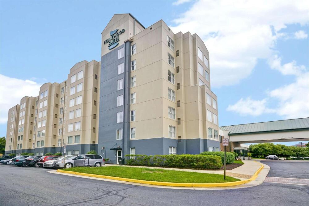 Foto del exterior de Hotel Homewood Suites Dulles-International Airport