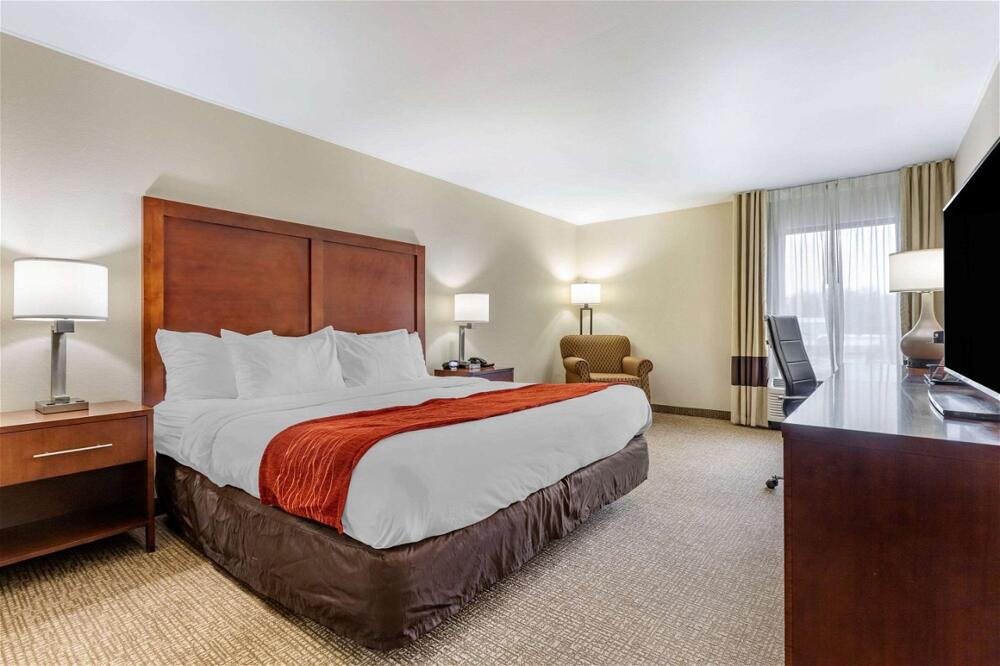 Foto de una habitación de Hotel Comfort Inn &amp;amp; Suites Clemson - University Area