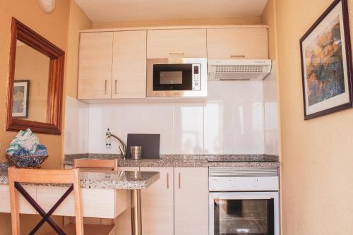 Foto de una habitación de Apartamentos El Beril Costa Adeje