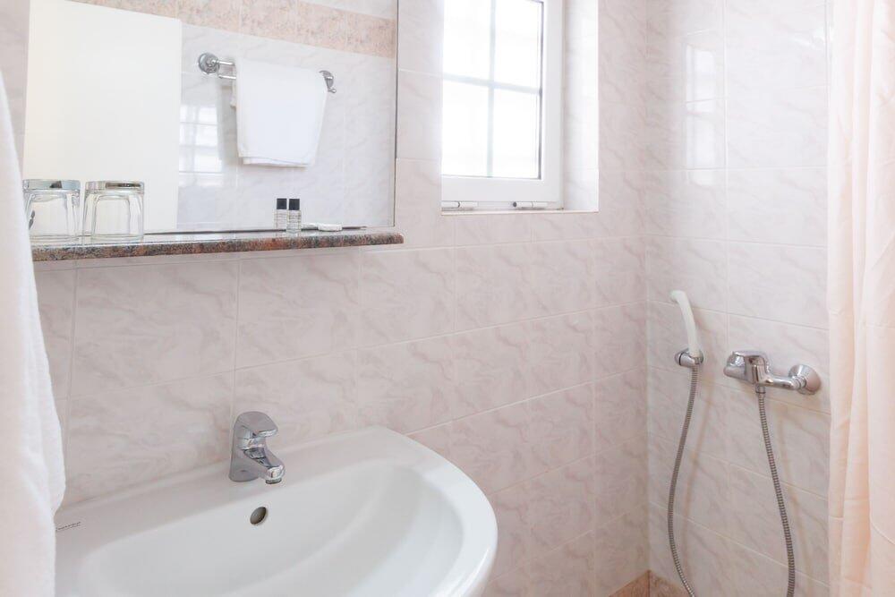Foto del baño de Epidavria Hotel