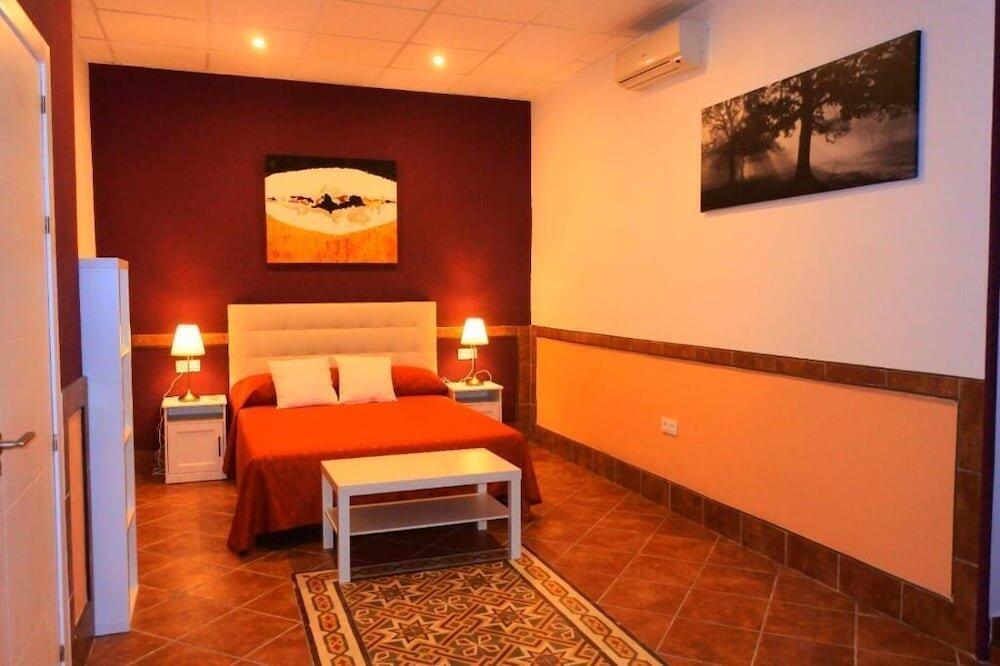 Foto de una habitación de Hotel Carlos V by Viverestays