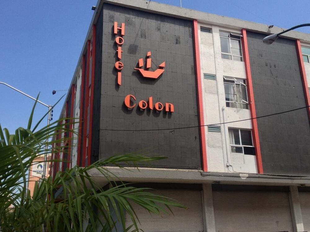 Foto del exterior de Hotel Colon Express