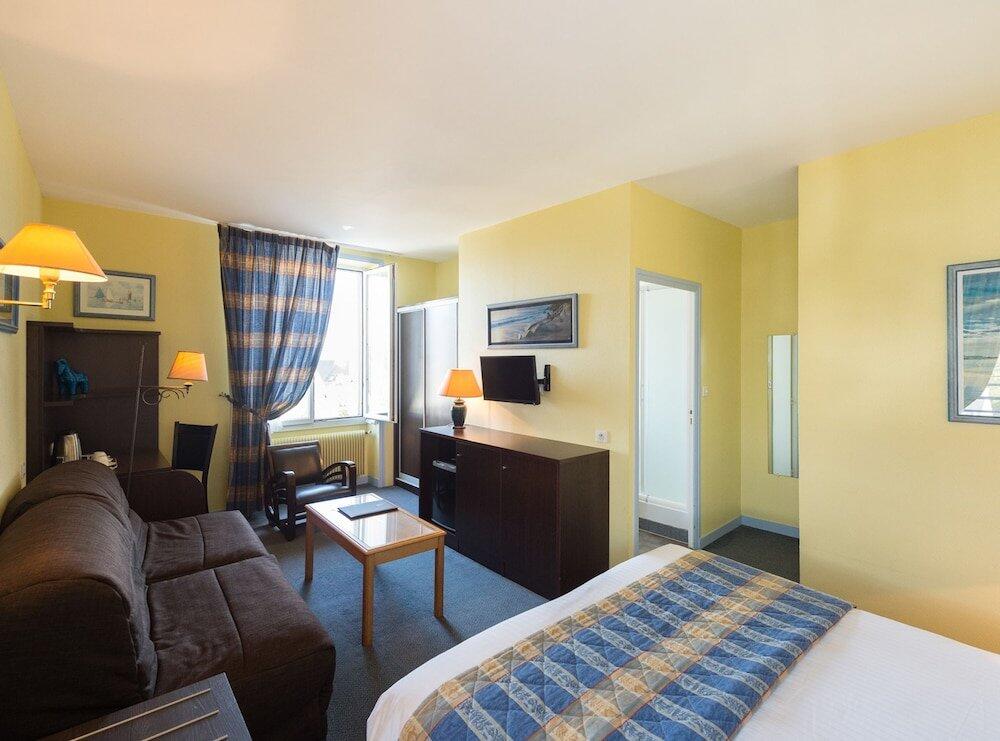Foto de una habitación de L&amp;#039;Armoric Hôtel