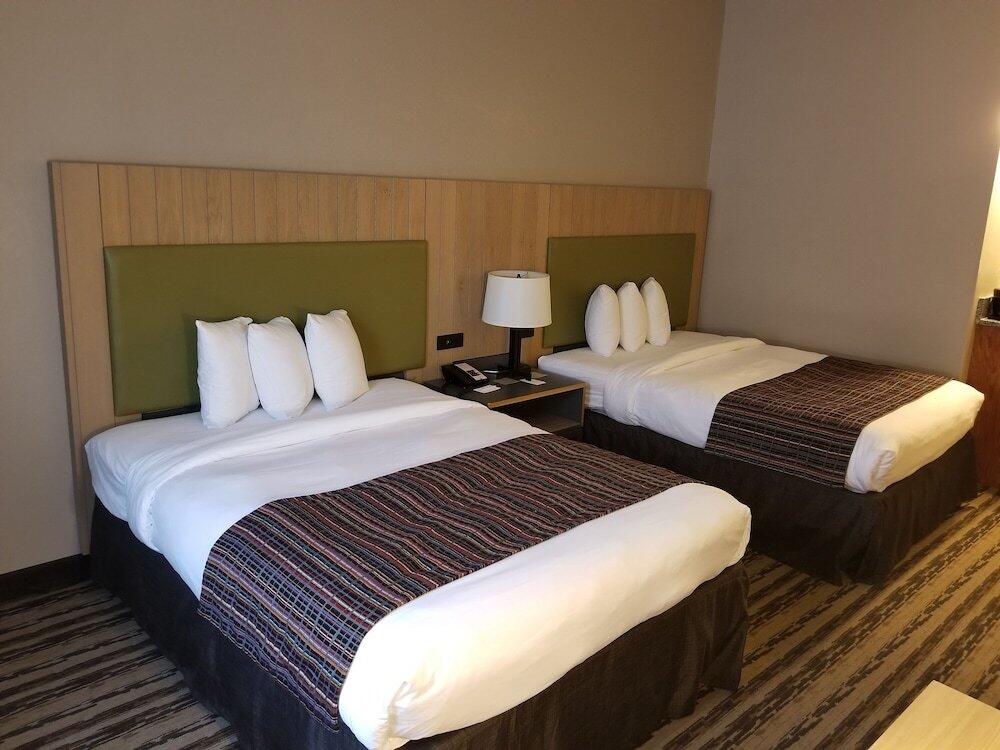 Foto de una habitación de Hotel Country Inn &amp;amp; Suites by Radisson, Nashville Airport East, TN