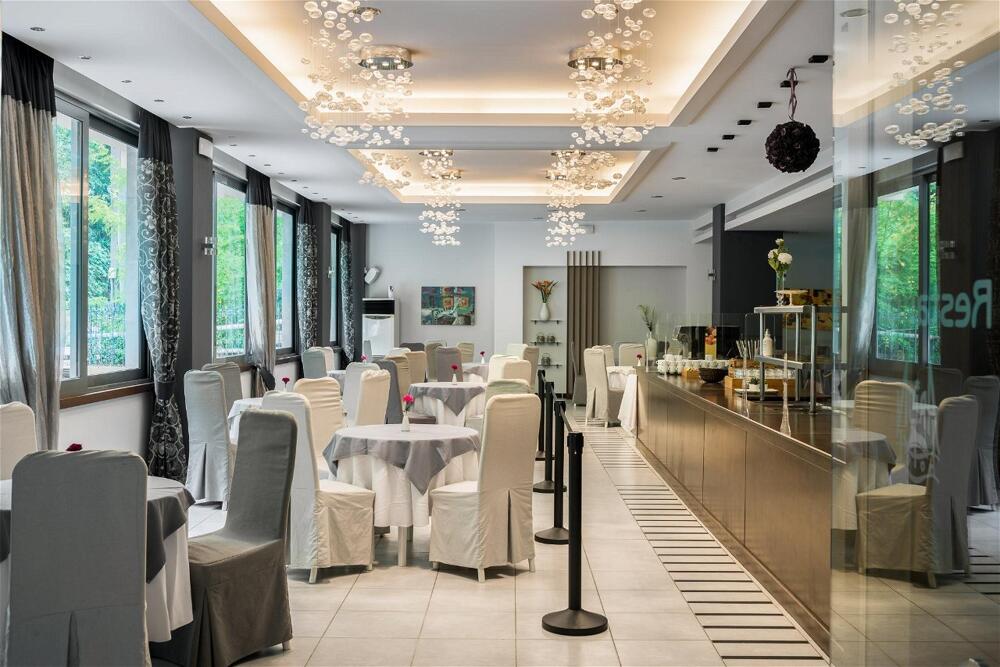 Foto de restauración de Arion Hotel