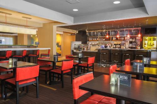 Foto de restauración de Hotel Courtyard by Marriott Flint Grand Blanc