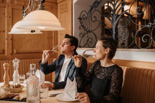 Foto de restauración de Hotel Alpina Wagrain