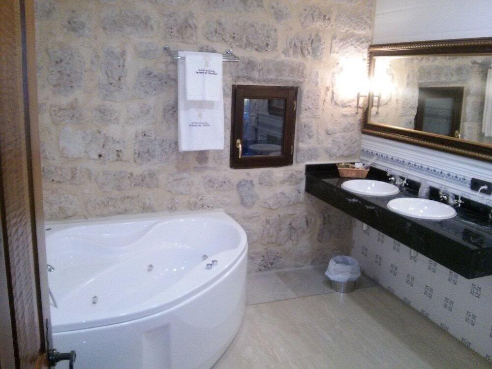 Foto del baño de Hotel Señorio de Olmillos