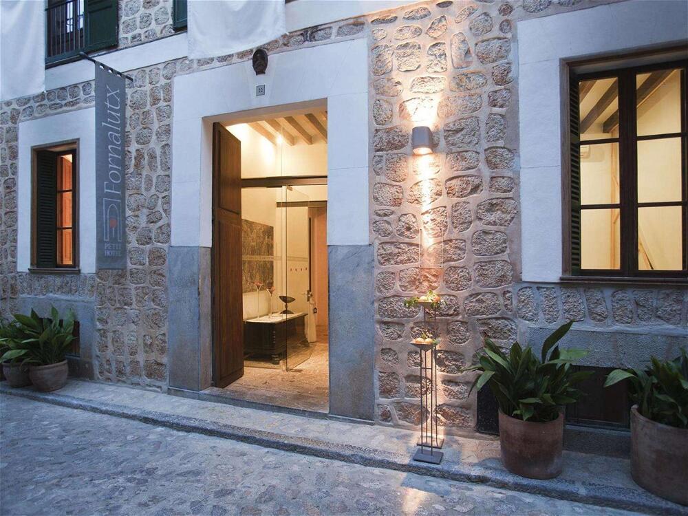 Foto del exterior de Fornalutx Petit Hotel - Turismo de Interior