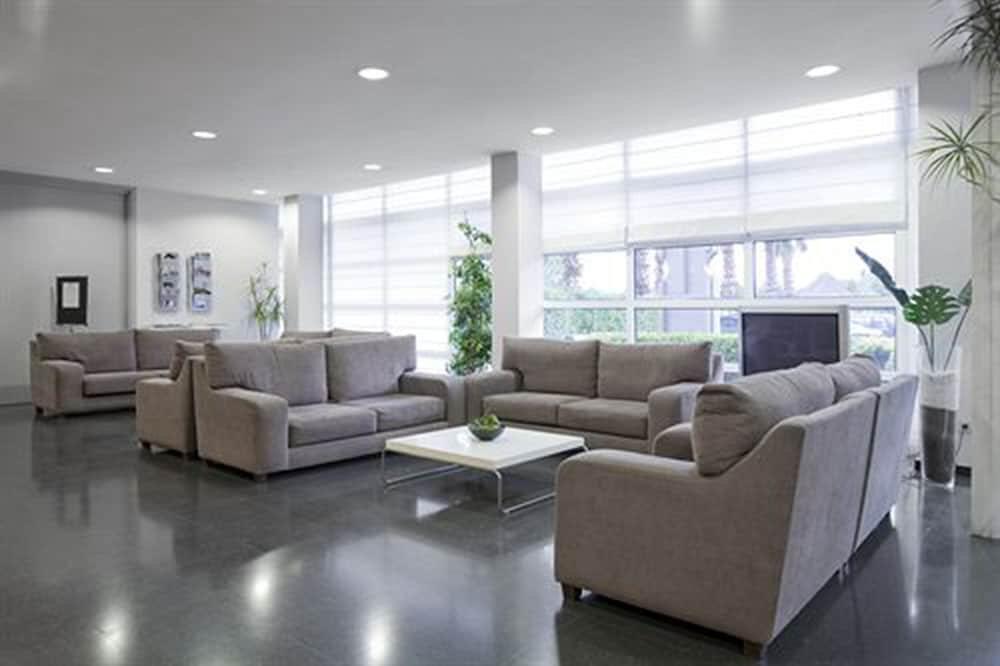 Foto de las zonas nobles de Hotel Sercotel Air Penedès