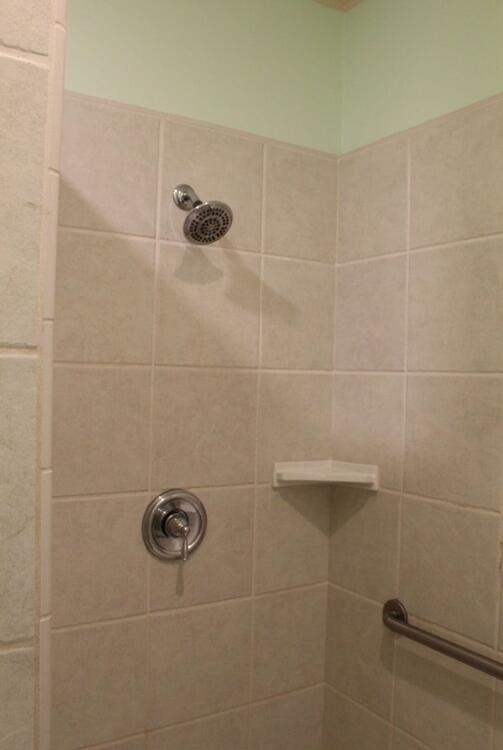 Foto del baño de Hotel Elm House Inn