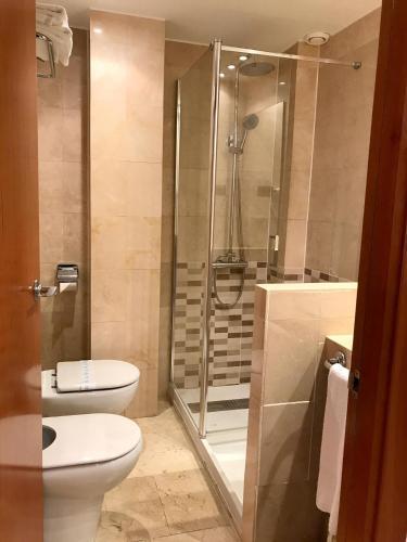 Foto del baño de Hotel Calasanz