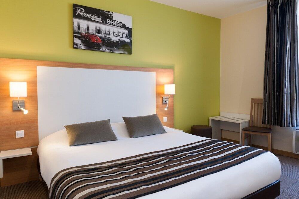 Foto de una habitación de The Originals City, Hôtel Continental, Poitiers (Inter-Hotel)
