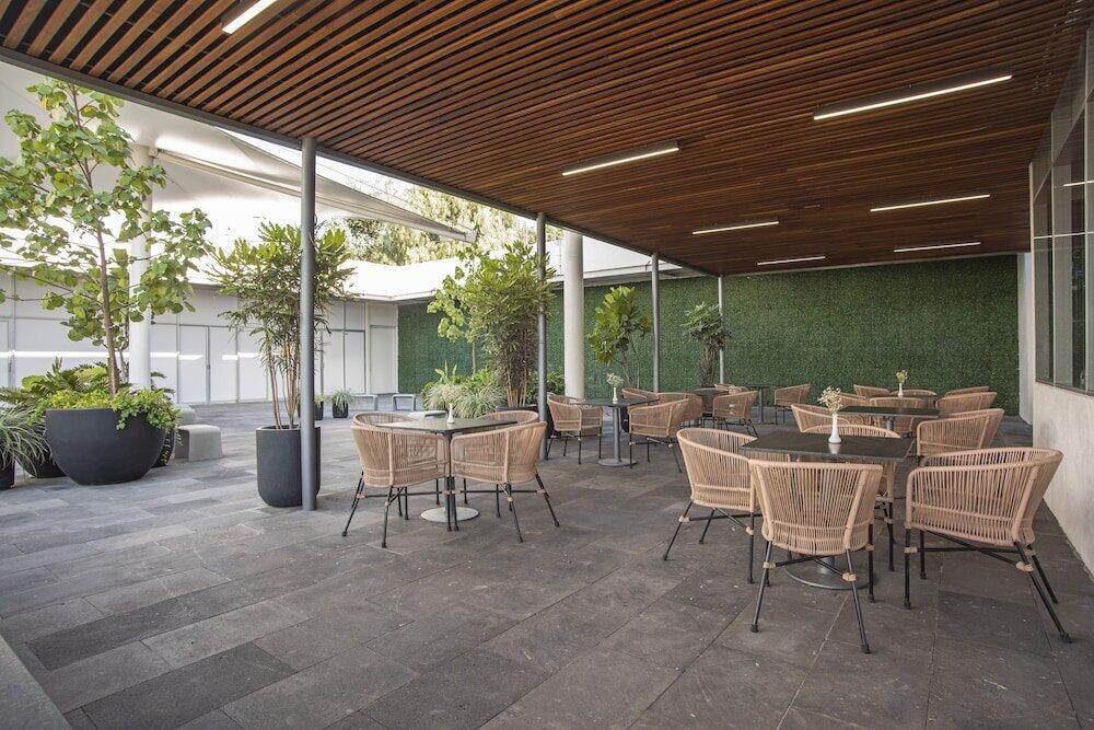 Foto de los servicios de Holiday Inn Express Guadalajara Iteso, an IHG Hotel