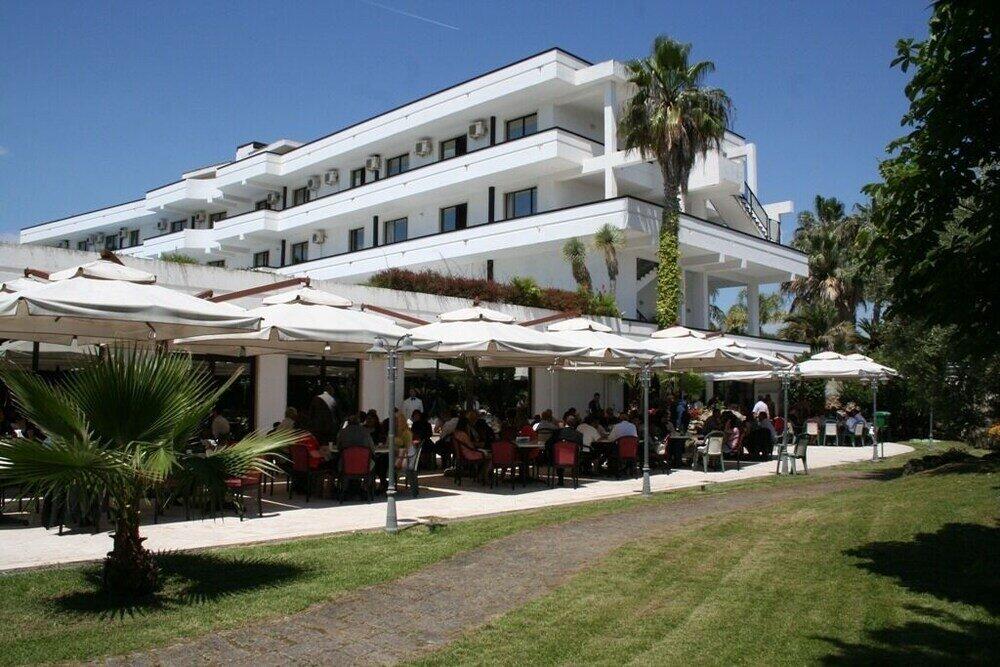 Foto del entorno de Hotel Clorinda